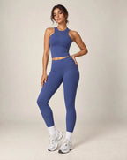 High-waist seamless yoga leggings in blue with ankle-length leg openings and snug fit