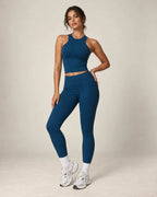 High-waist seamless yoga leggings in blue with ankle-length legs and a fitted look