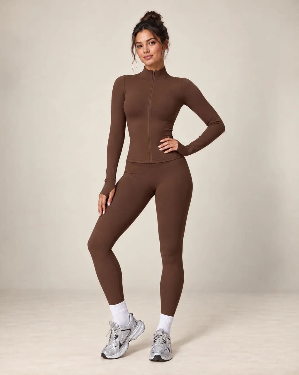 Aevrissa Line - Stand-Collar Fitted Zip-Up Yoga Jacket