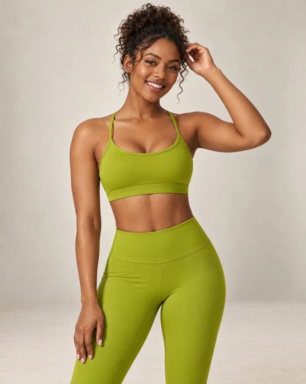 Elarune Whisper - Thin-Strap Scoop-Neck Sports Bra
