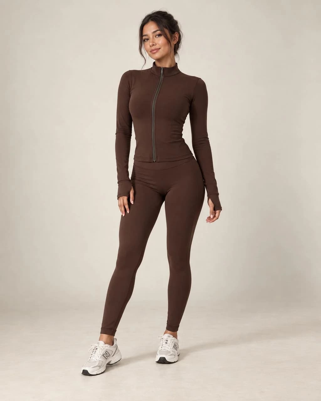 Elyvona Rise - Fitted Zip-Up Yoga Jacket with Thumbholes