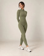 Elyvona Rise - Fitted Zip-Up Yoga Jacket with Thumbholes
