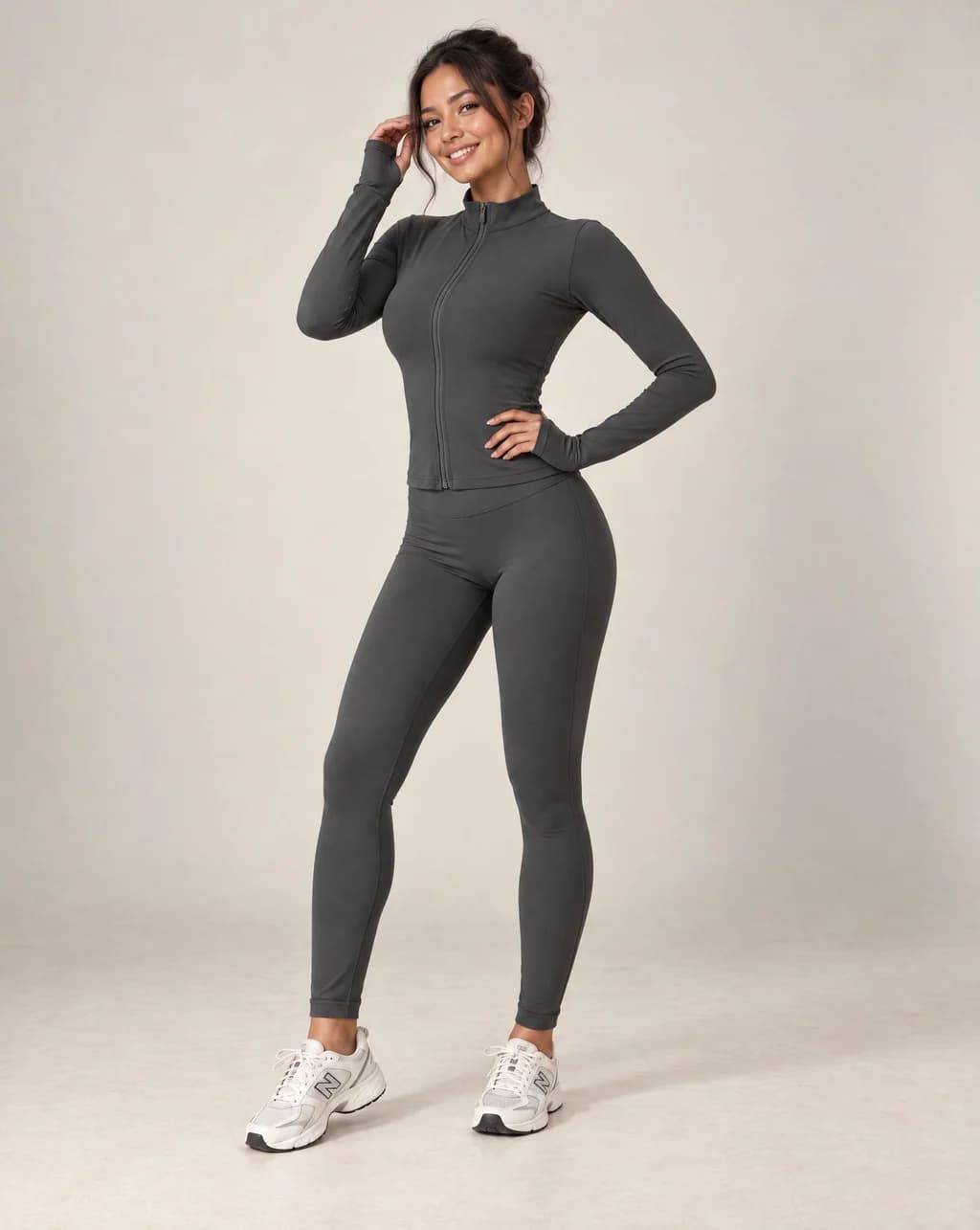Elyvona Rise - Fitted Zip-Up Yoga Jacket with Thumbholes