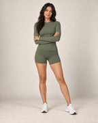 Soft Flow - Brushed Round-Neck Fitted Long-Sleeve Yoga Top
